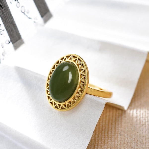Anillo ajustable con apertura ovalada de jade verde hetiano natural con incrustaciones de diseño original