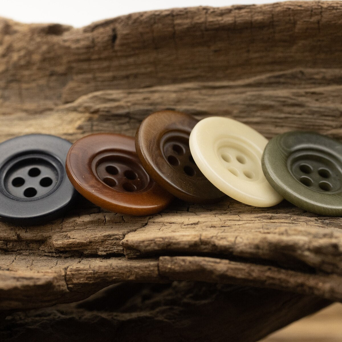 5pcs Natural 4 Hole Corozo Button for Clothing Shirts Suit Blazer Vest Jacket Beige Deep Blue Brown