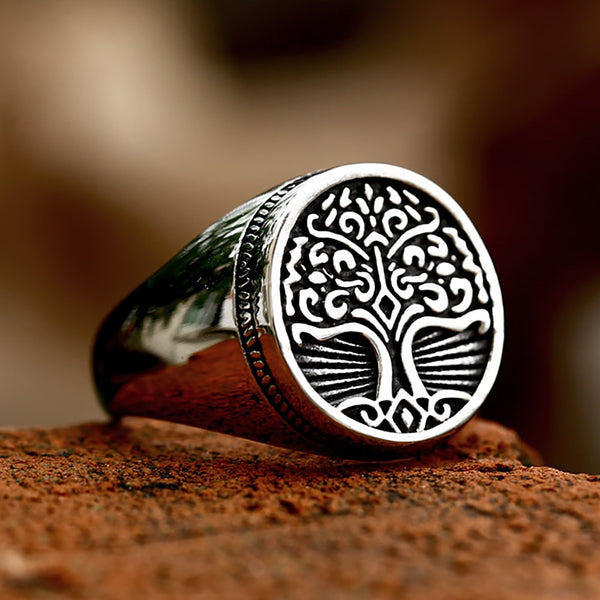 Nuevo anillo vikingo vintage con el árbol de la vida para hombre y mujer.
