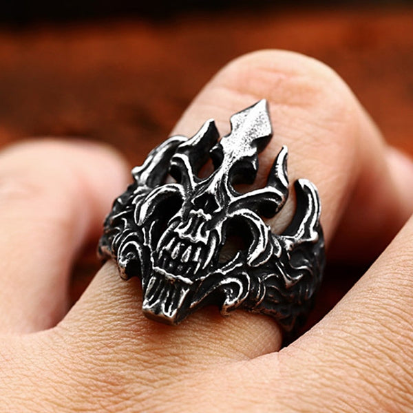 Anillo de calavera creativo de acero inoxidable gótico vintage para hombre