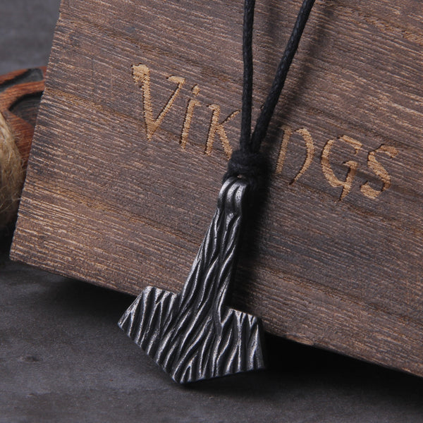 Collar Mjolnir del martillo de Thor de hierro gris que nunca se desvanece