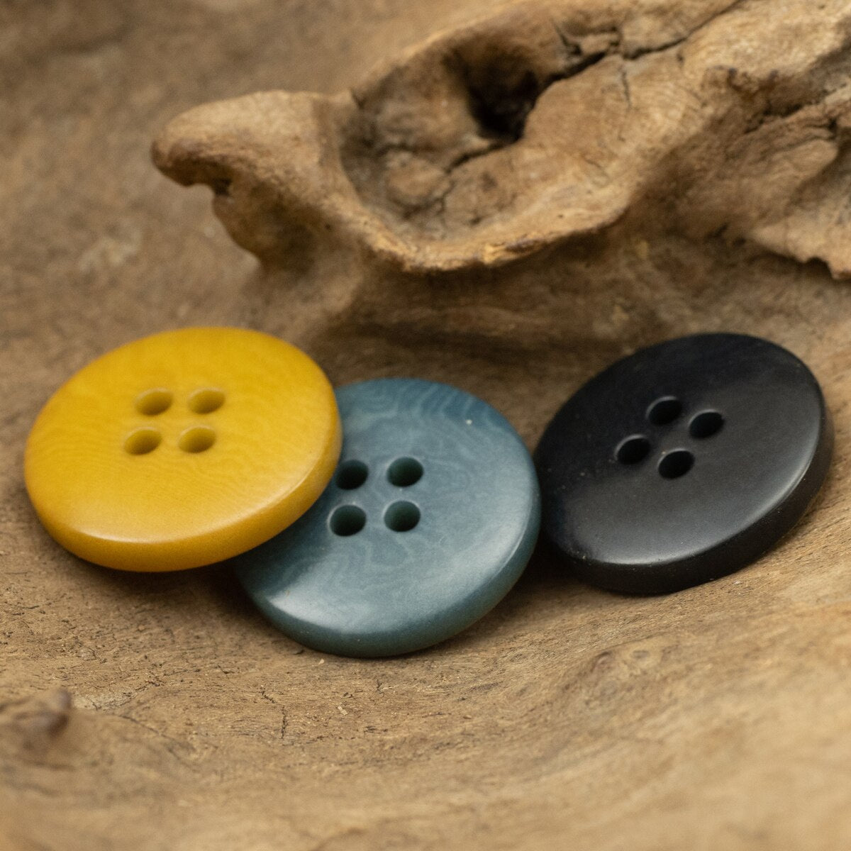 6pcs LA Summer Vintage Round Buttons