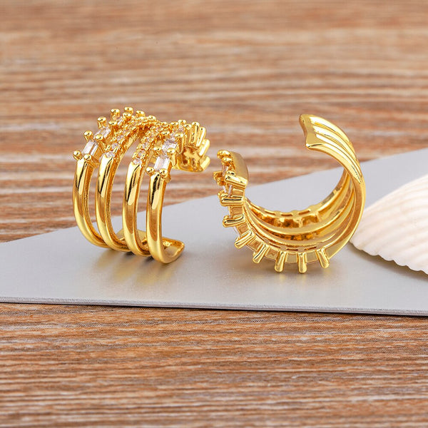 Pendientes de clip multicapa con diseño creativo para mujer, delicados y falsos piercings.