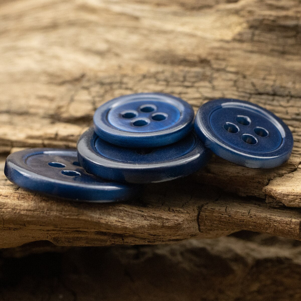 Sea Blue Natural Shll Buttons For Clothing Shirt Suit Sweater Sewing Accessories