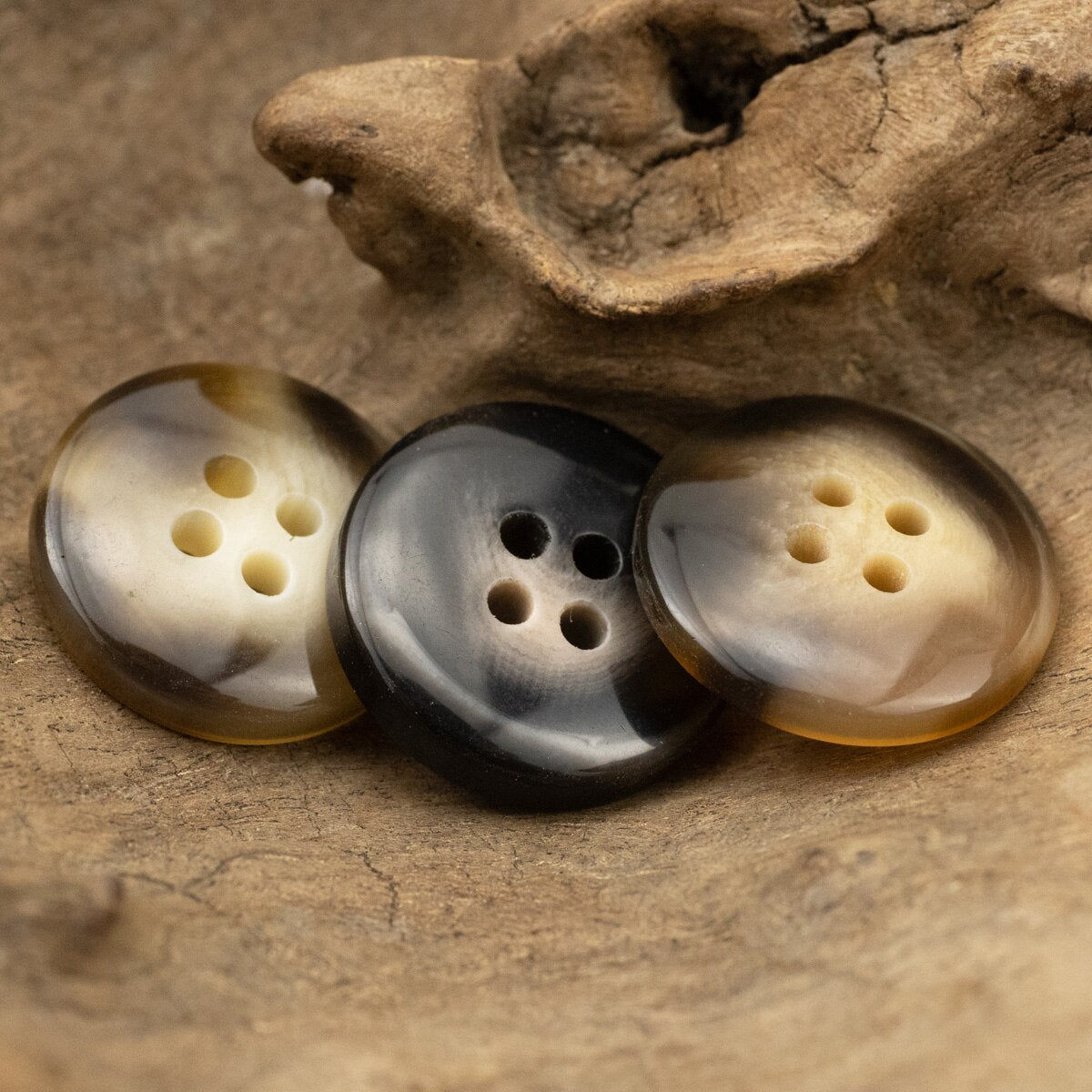 Classic 4 Hole Resin Buttons for  Coat Sweater Autumn Winter Cashmere Coat Buttons