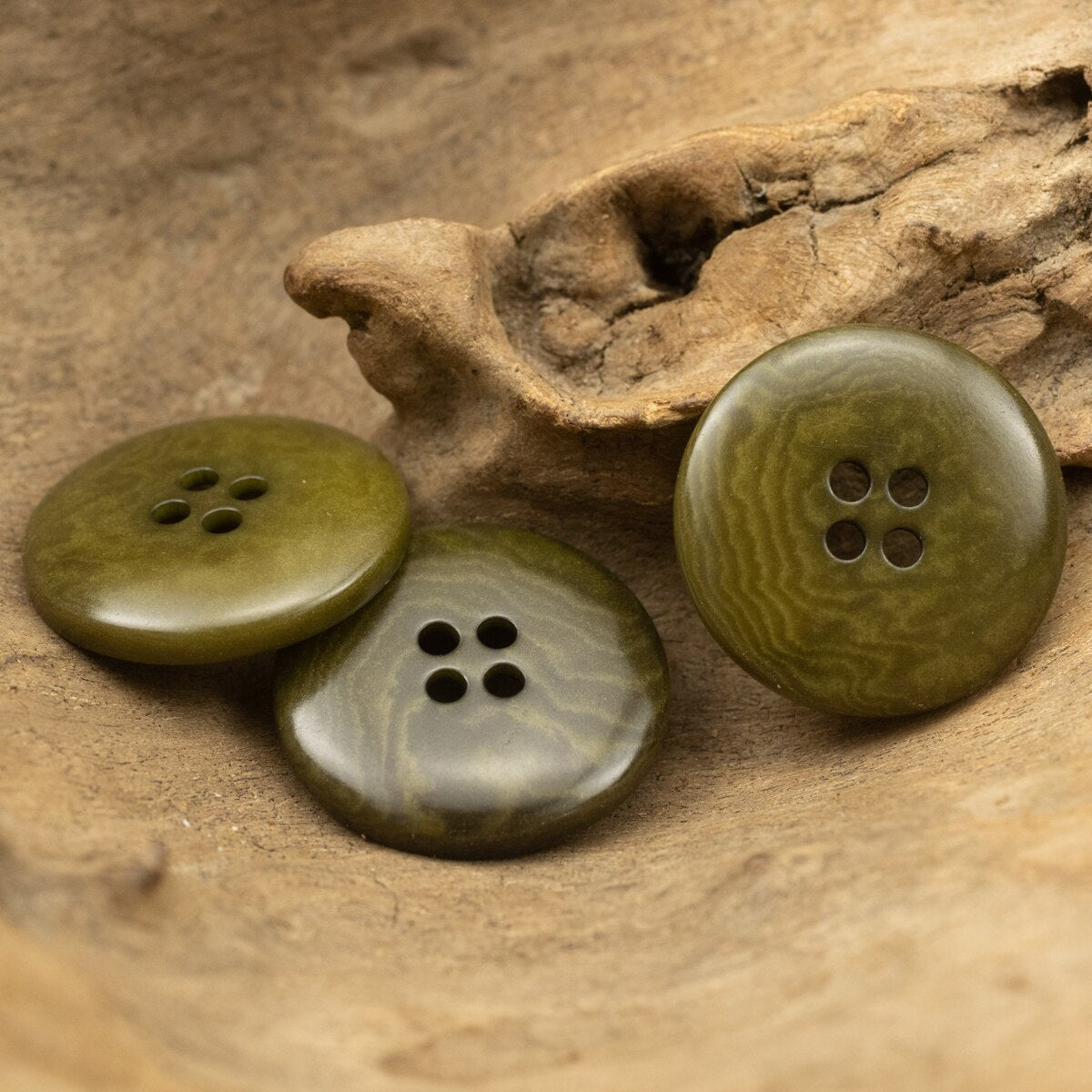 6pcs Grass Green Vintage Bowl Shape Corozo Buttons