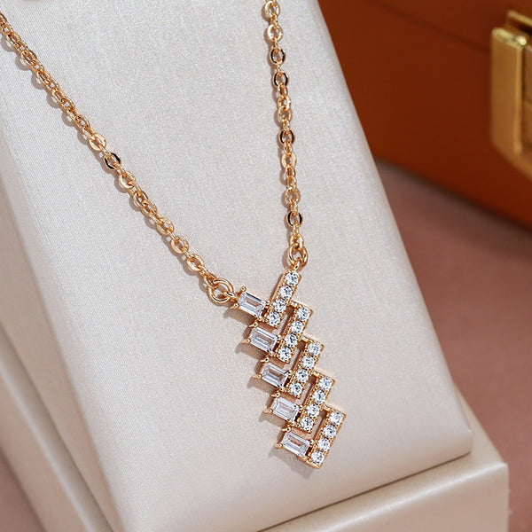 Collar con colgante en forma de V de oro rosa 585 con circonitas para mujer