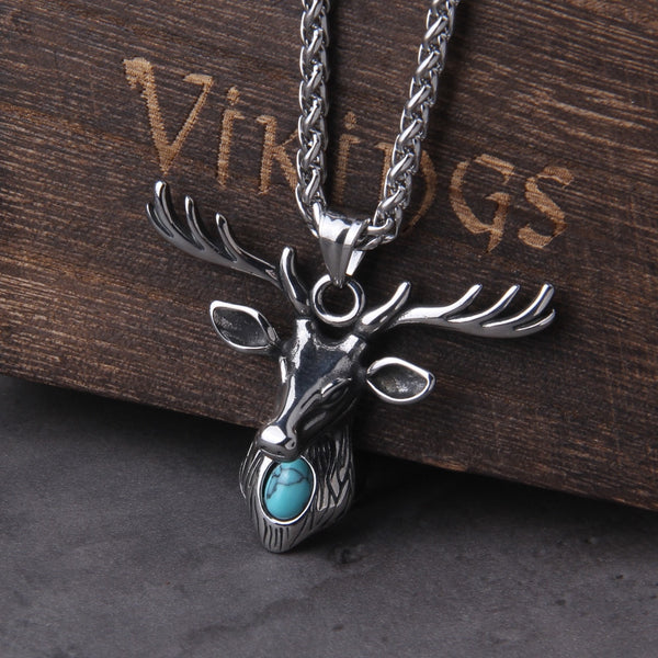 Collar con colgante de ciervo y piedra para hombre