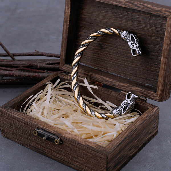 Pulsera de acero inoxidable con diseño de dragón vikingo nórdico para hombre.
