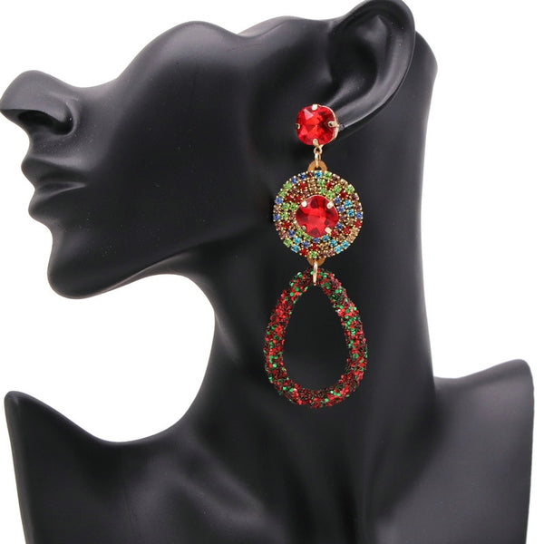 Pendientes bohemios con diseño llamativo para mujer, con diamantes de imitación y colores llamativos.