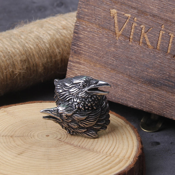 Anillo de acero inoxidable con dije escandinavo de Odín y cuervo que nunca se desvanece.