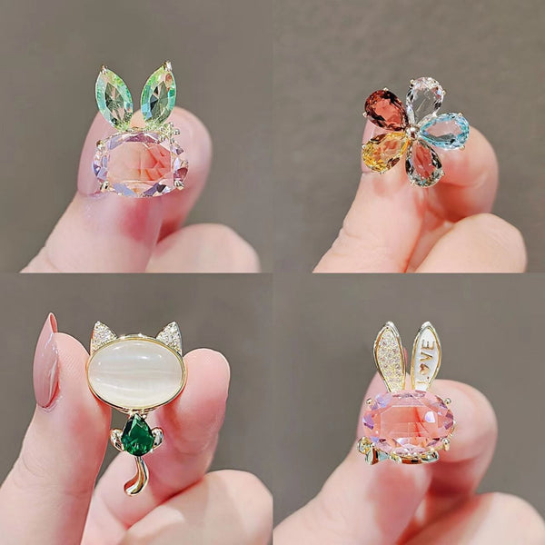 Exquisite Women Luxury Crystal Small Size Rabbit Flower Brooches