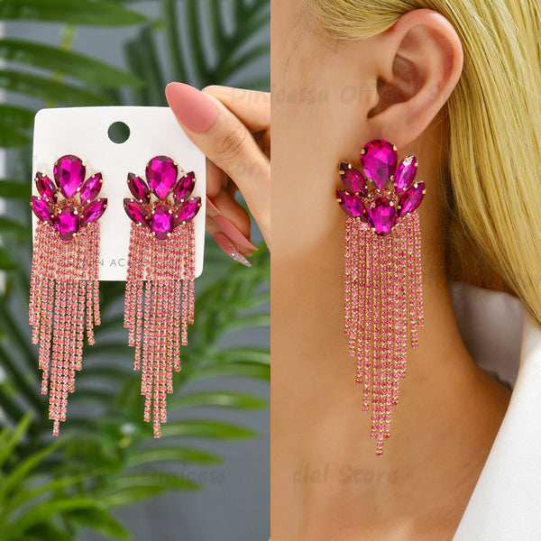 Pendientes largos elegantes con dijes colgantes para mujer