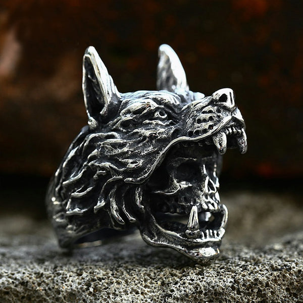 Nuevo anillo vintage gótico de acero inoxidable con cabeza de lobo para hombre, anillos únicos de calavera punk.