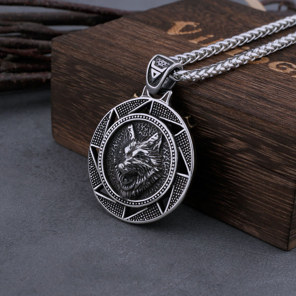 Collar vikingo vintage con cabeza de lobo de acero inoxidable para hombre, nunca se decolora.