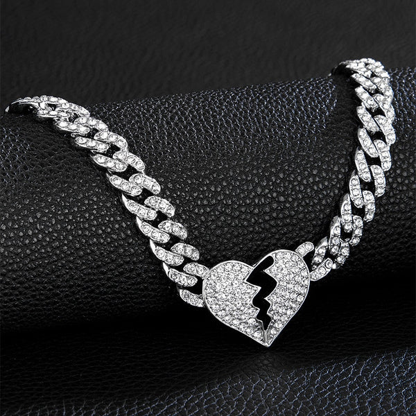 Collar con colgante de corazón roto y eslabones cubanos de Hip Hop para hombre