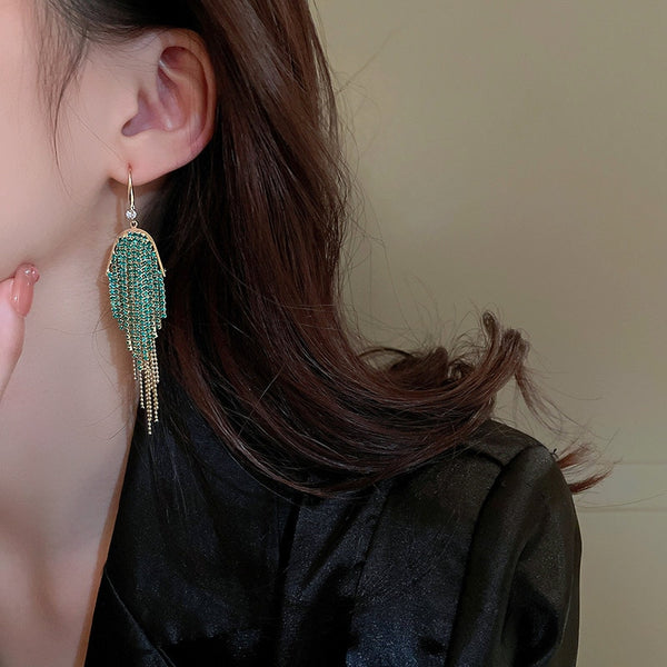 Hermosos pendientes largos con borlas y brillantes diamantes de imitación, joyería de fiesta con personalidad.