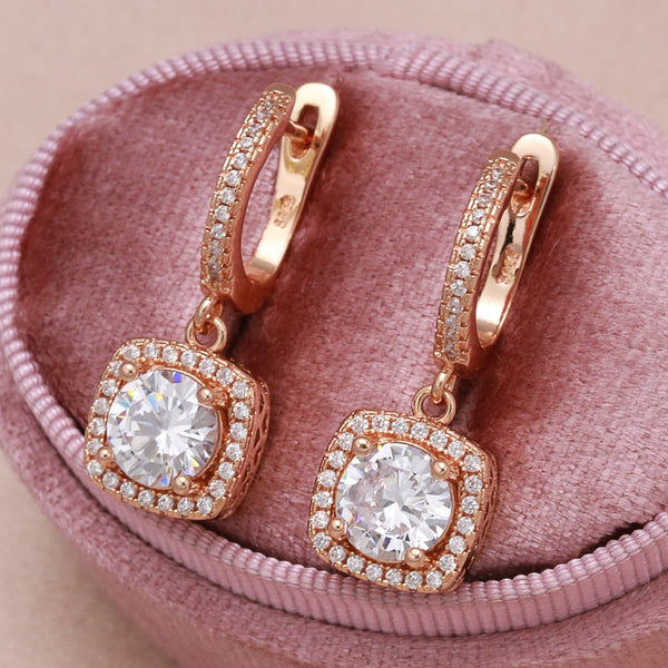 Pendientes largos con colgante de circonitas