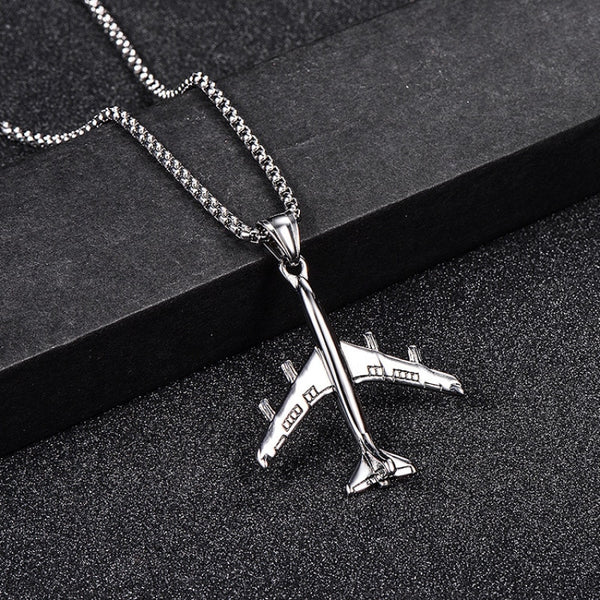 Collar con colgante de avión de titanio y acero inoxidable estilo hip hop para hombres y mujeres.