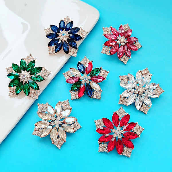 Broche de flor con diamantes de imitación para mujer