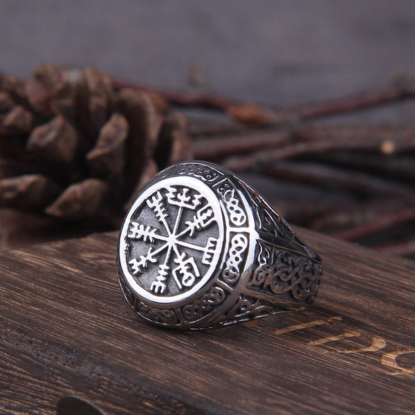 Anillo de acero inoxidable con talismán vintage de diseño vikingo nórdico