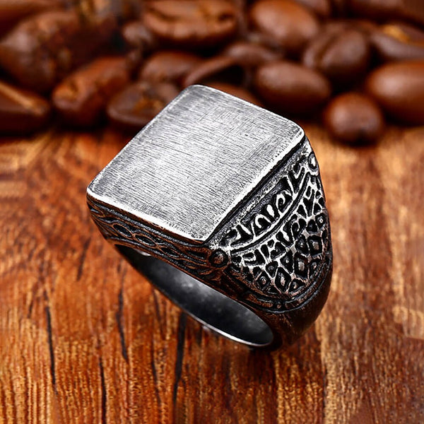 Anillo vintage único de acero inoxidable tallado para hombres y mujeres