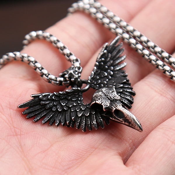 Collar con colgante de ala de calavera de cuervo negro vintage único para hombres y mujeres