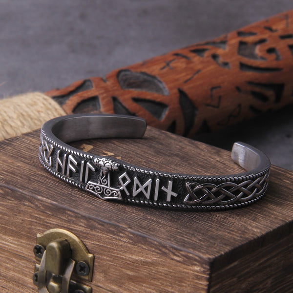 Brazalete de runas nórdicas de acero inoxidable para hombre, hecho a mano