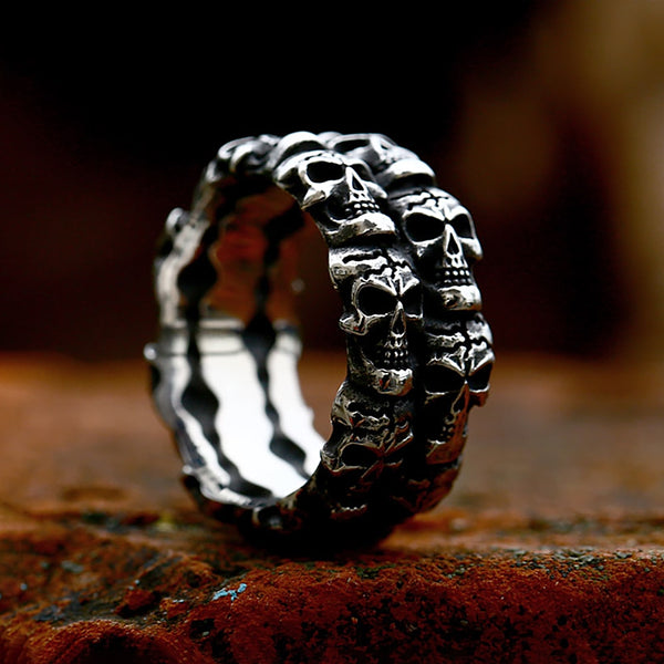 Anillo único y creativo de doble calavera para hombres y mujeres