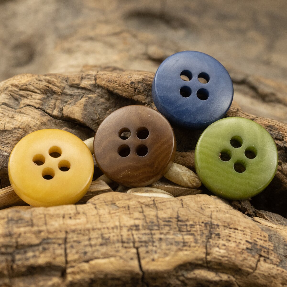 12pcs Frame Small Corozo Shirt Buttons f
