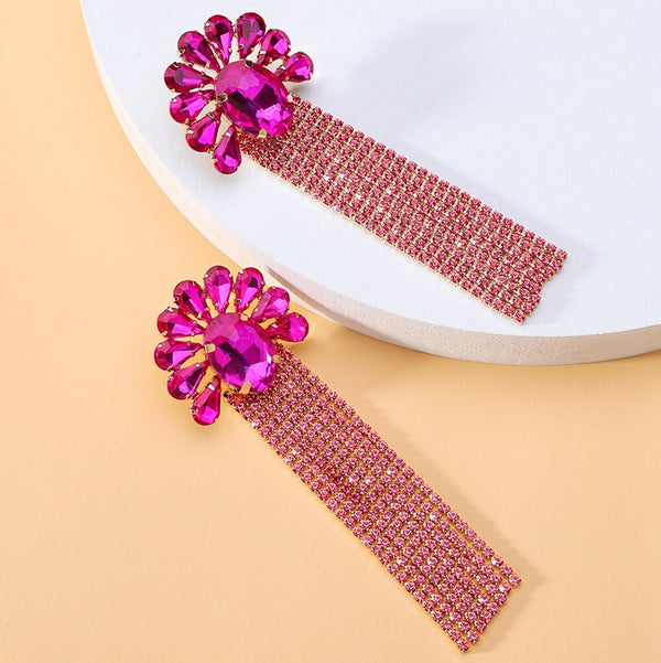 Elegantes pendientes largos con borlas de moda para mujer