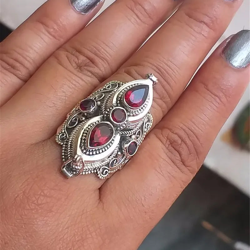 Vintage Women's Ring Bohemian Exaggerated Ring