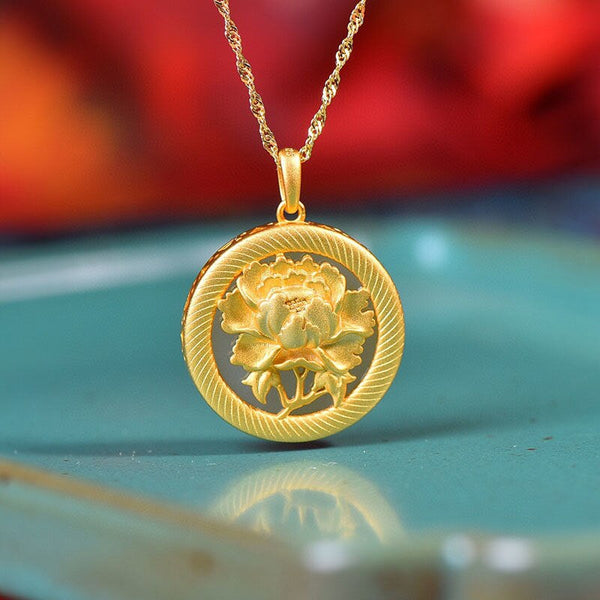 Colgante de collar con peonía de jade hetiano natural con incrustaciones de flores ricas y artesanía de oro antiguo