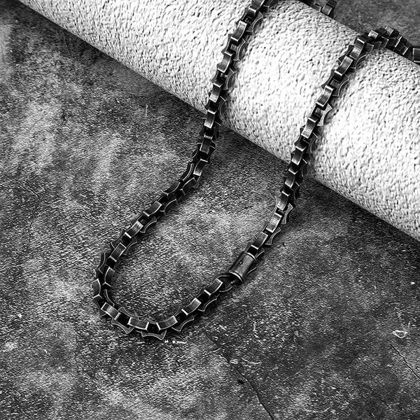 Collar vintage de cadena cubana de acero inoxidable para hombre, color negro, de 8 mm de ancho.