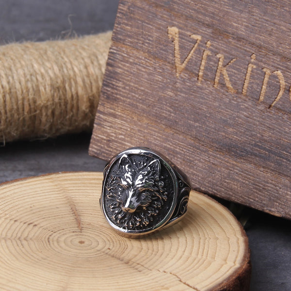 Anillo de lobo vikingo de acero inoxidable de Vikings Jewelry que nunca se desvanece con caja de madera