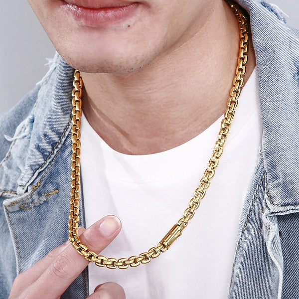 Cadenas de acero inoxidable chapadas en oro de 23,6" y 8 mm de grosor para hombre.