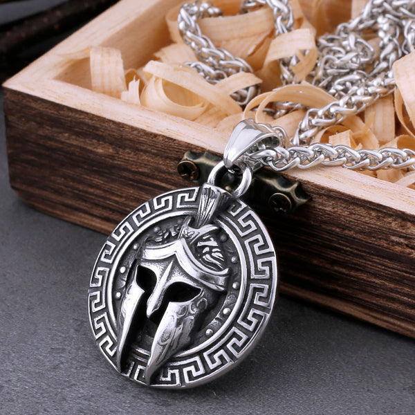 Collar vintage con máscara de guerrero espartano nórdico, colgante de amuleto vikingo punk para hombre
