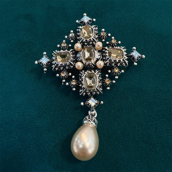 New Baroque Rhinestone Pearl Brooch Women