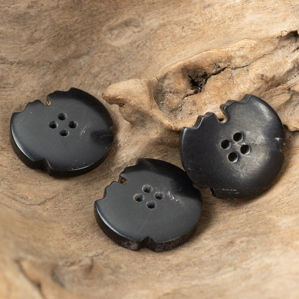 6pcs Irregular Horn Buttons Designer Dull Polished Genuine Natural Horn Button Set