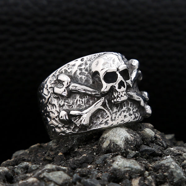 Anillo de calavera pirata estilo punk vintage de acero inoxidable con huesos cruzados para hombre