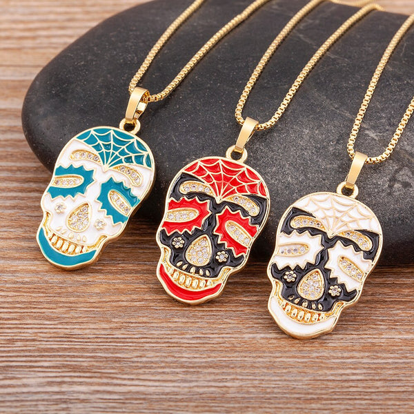Collar de calavera con relieve de circonita cúbica en 3 colores con esmalte de alta calidad para mujer