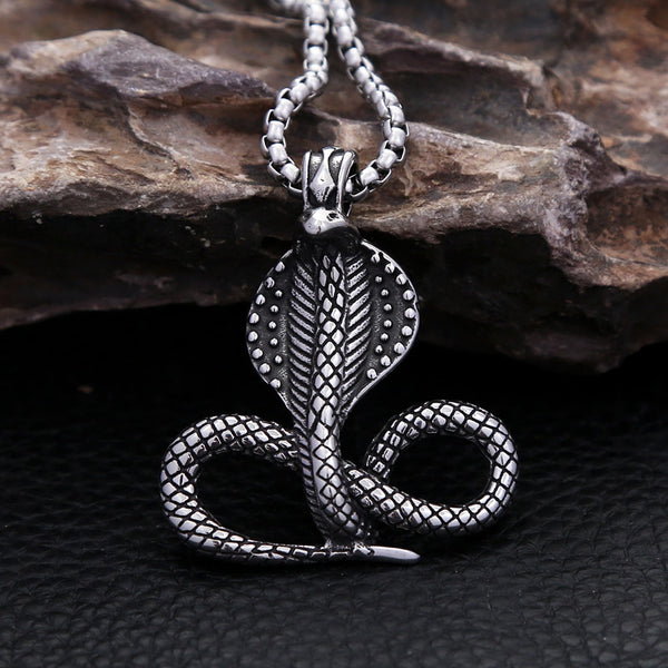 Nuevo collar con colgante de serpiente y cobra de acero inoxidable estilo punk vintage para hombre