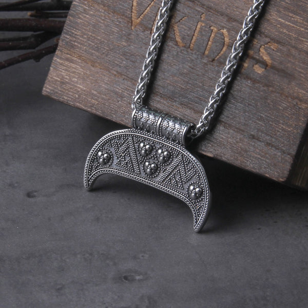 Never Fade Viking pendant necklace stainless steel with wooden box as men gift