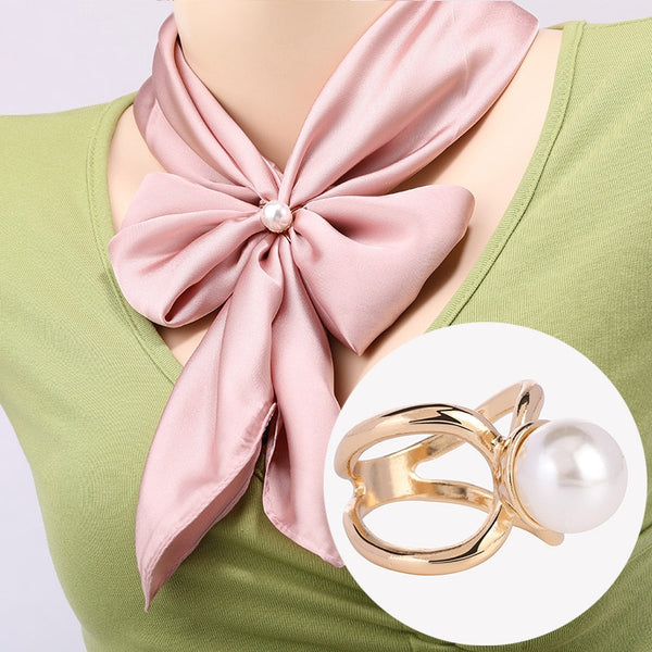 Love Scarf Buckle Geometric Flower Designer Clothing Corner