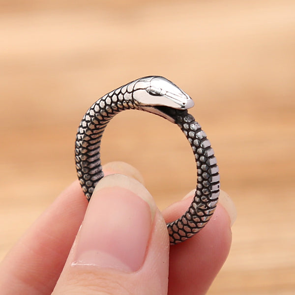 Anillos Ouroboros vikingos nórdicos sencillos vintage para hombres y mujeres
