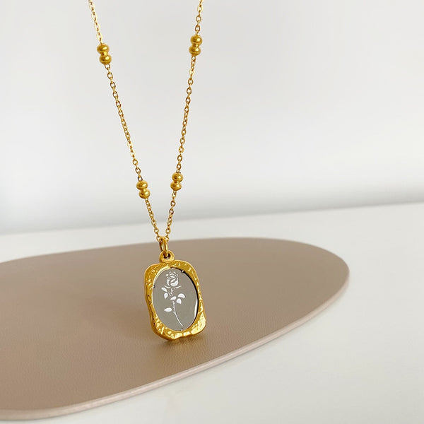 Collar de acero inoxidable dorado con colgante de rosa y espejo de cristal Design Sense para mujer