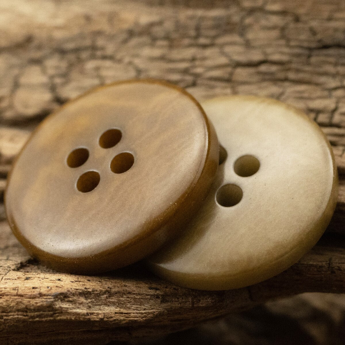 5pcs/lot Khaki Casual Buttons  4 Hole Round Natural Buttons