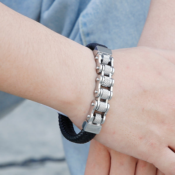 Pulsera de cuero trenzado con cadena de motocicleta de 12 mm para hombre.