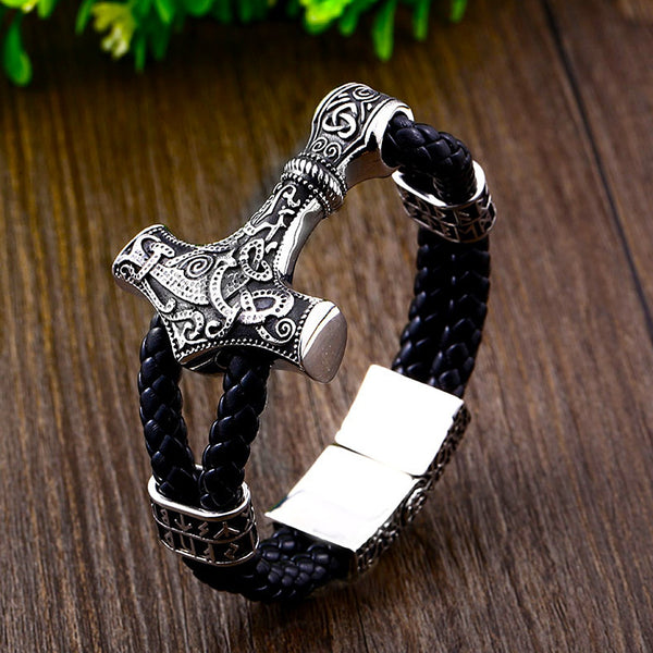 Pulsera vikinga con doble cordón de cuero y martillo de Thor para hombre