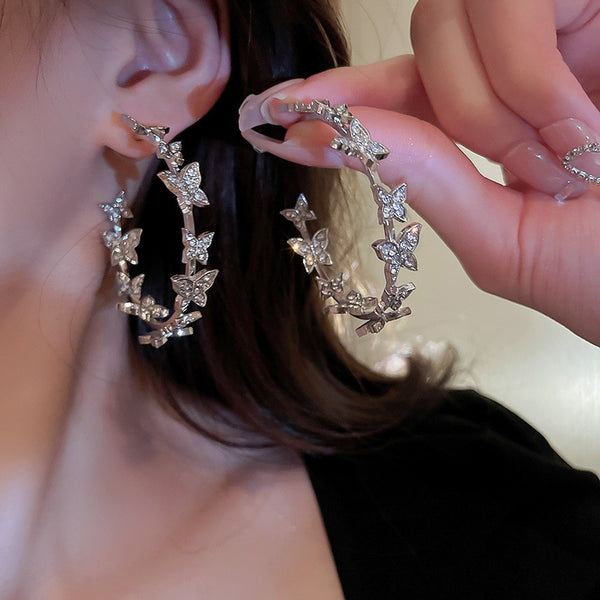 Pendientes de aro con mariposa de estilo coreano para mujer, con diamantes de imitación geométricos